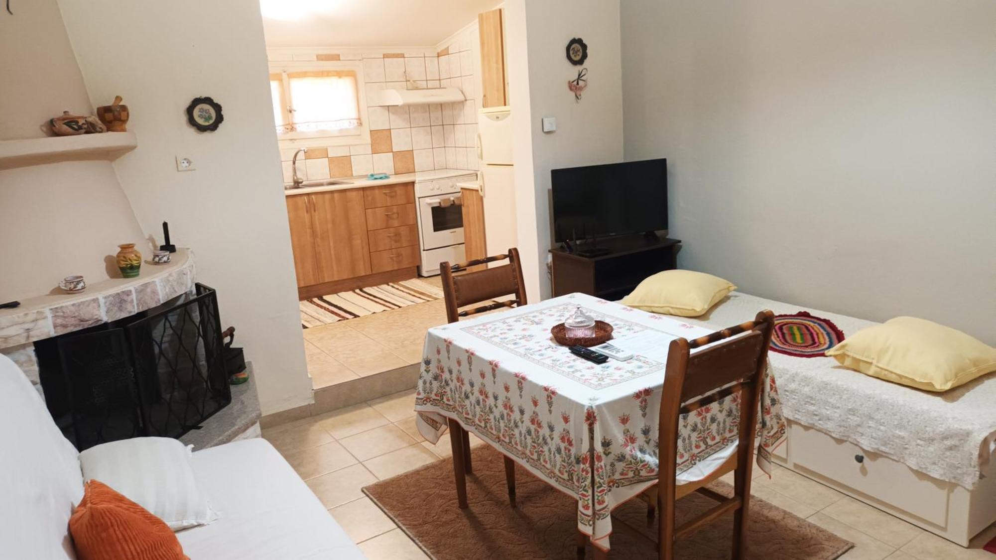 Olives House Villa Vromonérion Room photo