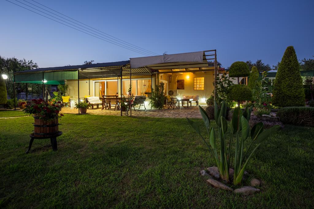 Olives House Villa Vromonérion Exterior photo